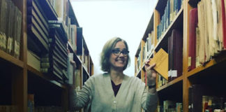 La bibliotecaria nazarena Ana Asencio gana el #RetoCárdigan La bibliotecaria