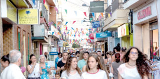 Animación y descuentos en la ‘Shopping Night’ de San Sebastián ‘Shopping Night’