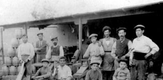 Los toneleros de Dos Hermanas, convocados a una asamblea Toneleros