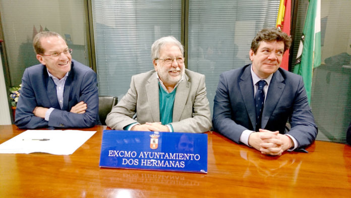Alcalde-ecoembes2 contenedores de papel-cartón antihurto