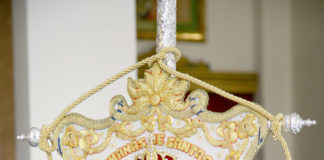 Presentación al Pueblo estrena esta tarde una nueva insignia Presentación al Pueblo