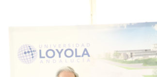 Loyola Andalucía coloca la primera piedra de su campus en Entrenúcleos Loyola Andalucía