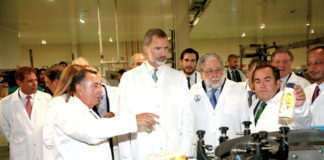 El Rey Felipe VI ha inaugurado la nueva fábrica de Ybarra Rey Felipe VI