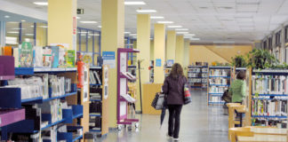 Semana del Álbum en la Biblioteca Municipal Pedro Laín Entralgo Salas de Estudio nazarenas
