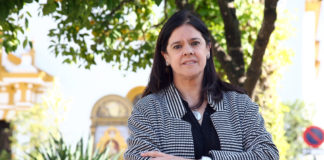 Eva María Ramírez, hermana mayor electa de Santa Ana Eva María Ramírez