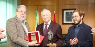 El GM de Ajedrez Anatoli Kárpov visita Dos Hermanas Anatoli Kárpov