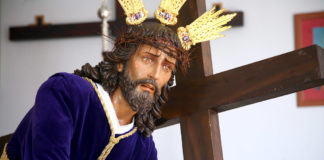 Tres procesiones en las vísperas de la Semana Santa nazarena vísperas de la Semana Santa nazarena
