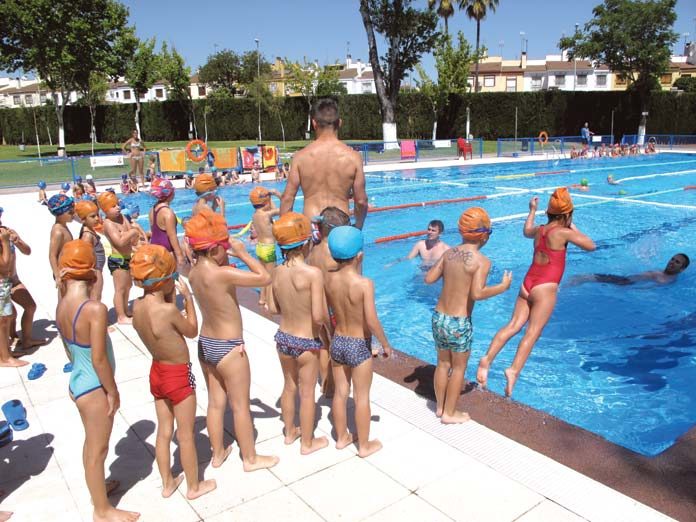 cursos-natacion-infantil-piscina piscinas municipales
