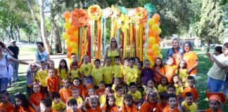 Infantil del Valme Coronada se gradúa al estilo Hollywood Infantil del Valme Coronada