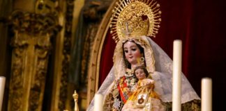 Mañana, procesión de la Virgen del Carmen en Dos Hermanas Virgen del Carmen en Dos Hermanas