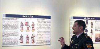 «Una historia de servicio: la Policía Española», exposición en el CC La Almona la Policía Española