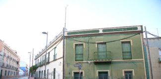 Derribo de construcciones en la parcela que albergará un nuevo Lidl Derribo de construcciones