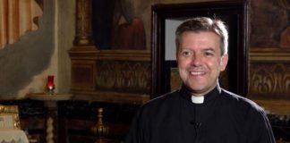 El sacerdote Manuel Sánchez pronunciará el Pregón de Valme este domingo sacerdote Manuel Sánchez