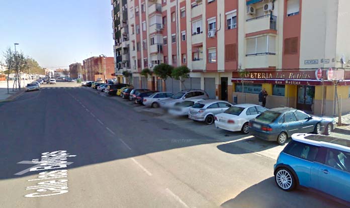 calle-las-botijas pareja de ancianos