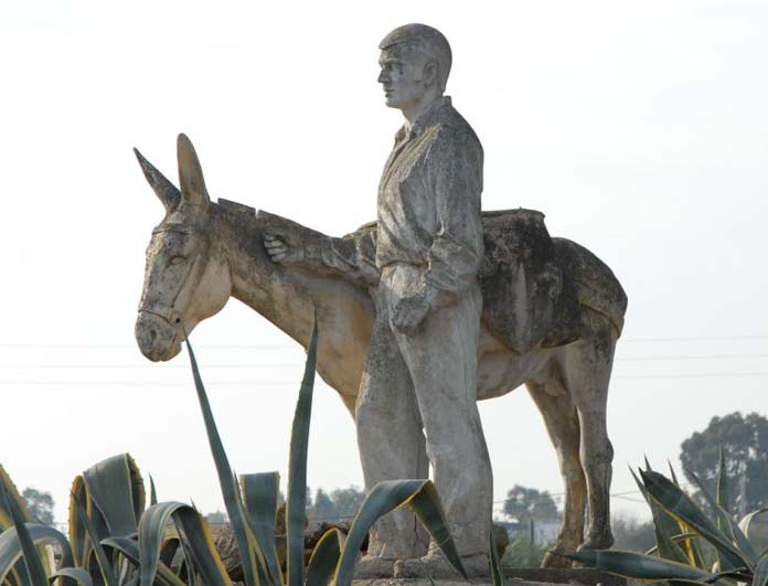 escultura-arriero Monumento al arriero
