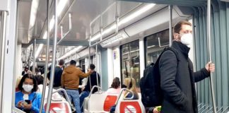 El Metro recupera el horario de los fines de semana hasta las 2 de la madrugada Metro de Sevilla