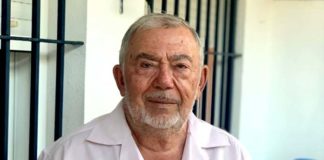 Fernando González ha sido maestro en Dos Hermanas más de 40 años Fernando González