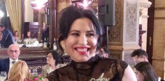 Clínica Arteo recibe el Premio Andalucía Excelente en Odontología Clínica Arteo