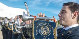 Todas las bandas nazarenas, en «Sones de la Pasión Nazarena» bandas nazarenas