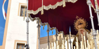 Salida extraordinaria de la Virgen del Amparo y Esperanza Virgen del Amparo y Esperanza