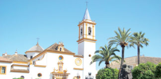 Aproximación a la estructura social de Dos Hermanas en los siglos XX y XXI estructura social de Dos Hermanas