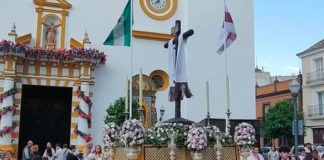Celebración de la Cruz de Mayo en la ciudad Cruz de Mayo