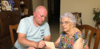 María, la señora de 90 años que espera a su padre ante la fosa de los fusilados María Durán