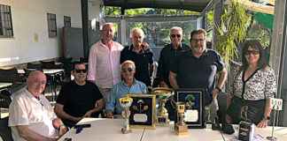 De cómo quince amigos en torno a un olivo hicieron del tenis la atracción de los veranos tenis