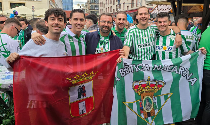 nazarenos-betis Peña Bética Nazarena