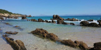 Senderismo Joven realiza la ruta de las piscinas naturales de Bolonia Senderismo Joven