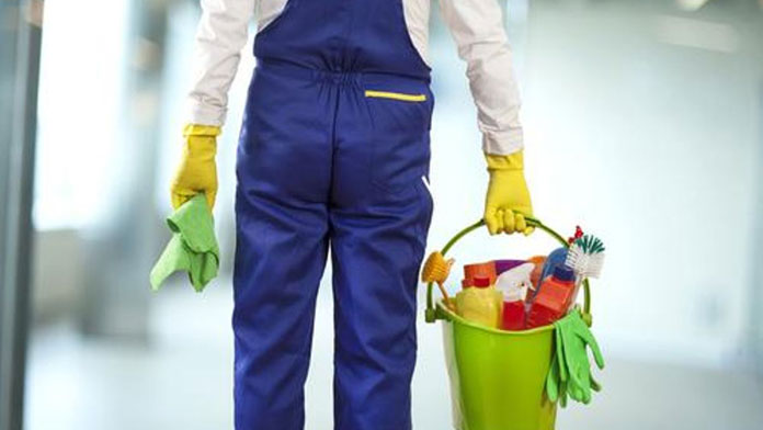 Se ofrece empleo de Auxiliar de Limpieza