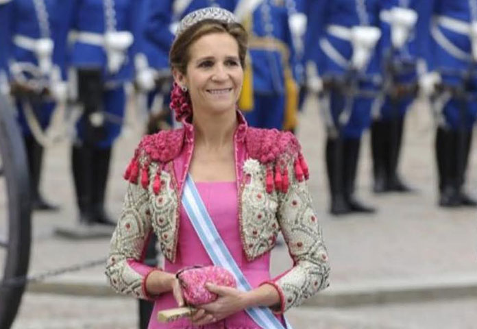 infanta-elena Hermandad de la Amargura