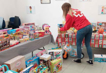 Reúnen juguetes para los niños necesitados juguetes