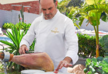 Pedro Luis Linero, en la gran final nacional de cortadores de jamón Pedro Luis Linero