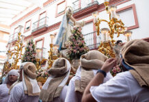 La Vera Cruz honra a la Asunción con cultos y Velaíta cultos de la Asunción en Dos Hermanas