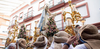 La Vera Cruz honra a la Asunción con cultos y Velaíta cultos de la Asunción en Dos Hermanas