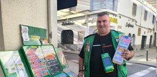 Un vendedor de la ONCE reparte 120.000 euros con un rasca premio ONCE en Dos Hermanas