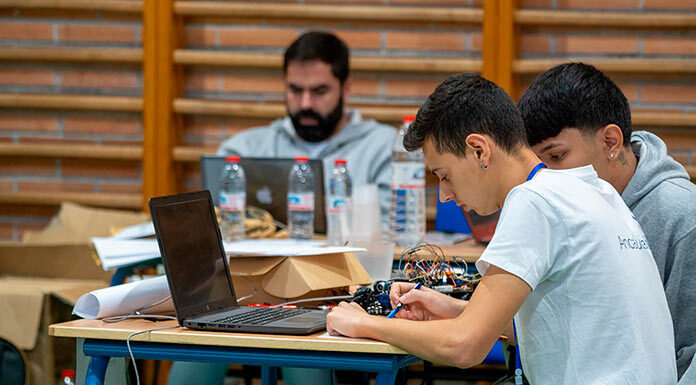 Cursos gratuitos en el CPIFP El Arenal para mejorar el empleo cursos gratuitos Dos Hermanas