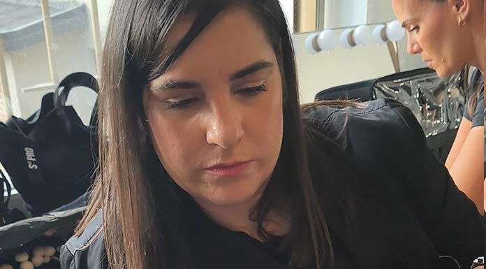 Ana Cristina Rodríguez lleva Dos Hermanas a Milán Maquilladora de Dos Hermanas