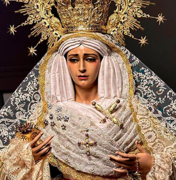 Dos procesiones marianas protagonizan el fin de semana nazareno 50 aniversario de Las Portadas