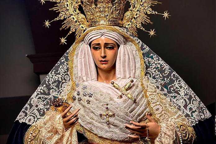 virgen-amparo-pasion 50 aniversario de Las Portadas